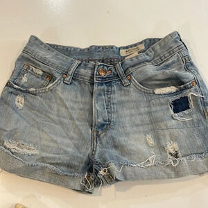 H&M boyfriend waist loose denim cut out shorts size 4